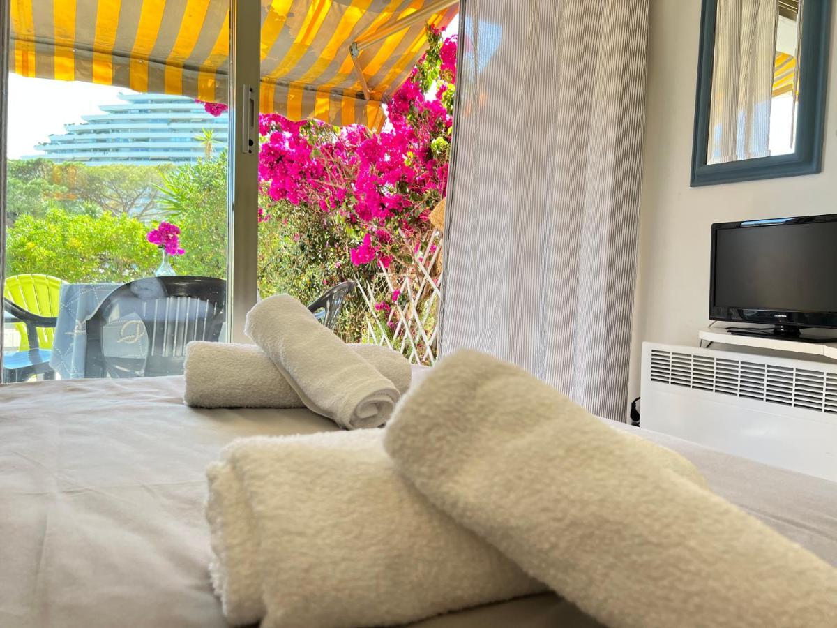 Blue Terrace Apartment - Marina Baie Des Anges Villeneuve-Loubet Dış mekan fotoğraf